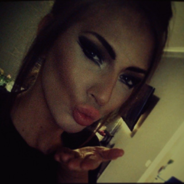 917060_158s8558_453130785_n