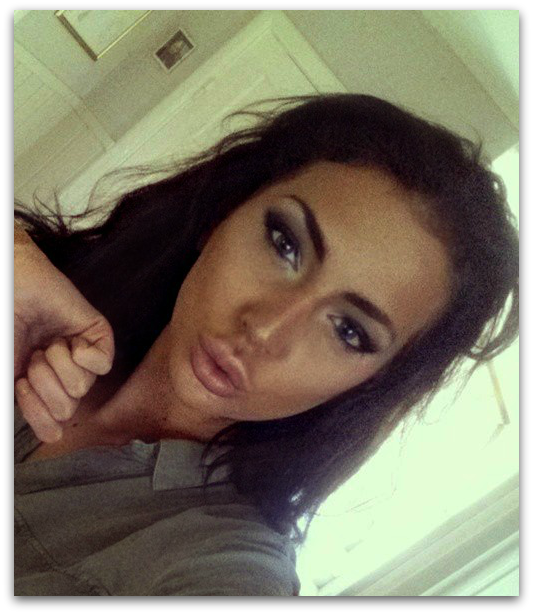 10684328_837448759606950_311162328_n