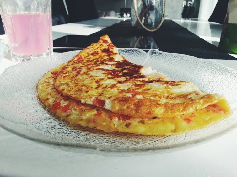 10695356_10152601232139792_1808467897_n