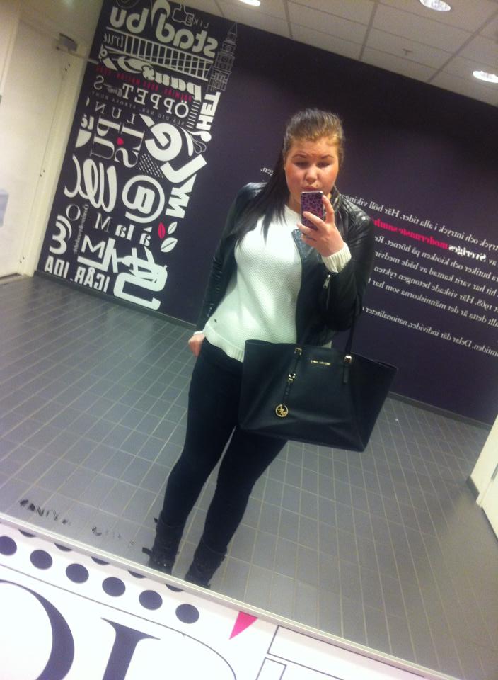 1622854_10152290477048421_236491550_n