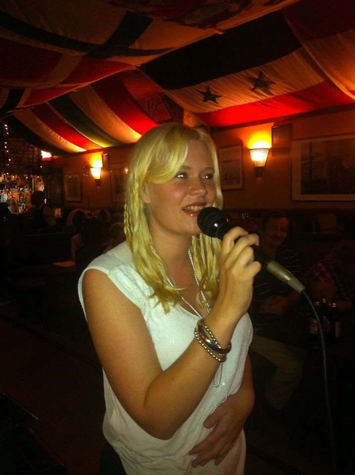 289271_10150788334870424_1614874145_o