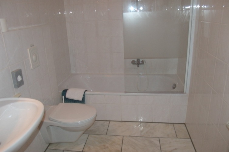 GEDSC DIGITAL CAMERA