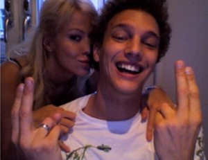 60285_10151931780996805_551868461_n