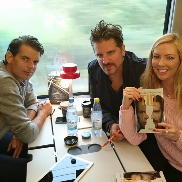 12004901_10156156704995094_6829160812396829744_n