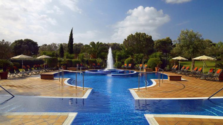 Be-Live-Collection-Son-Antem-photos-Facilities