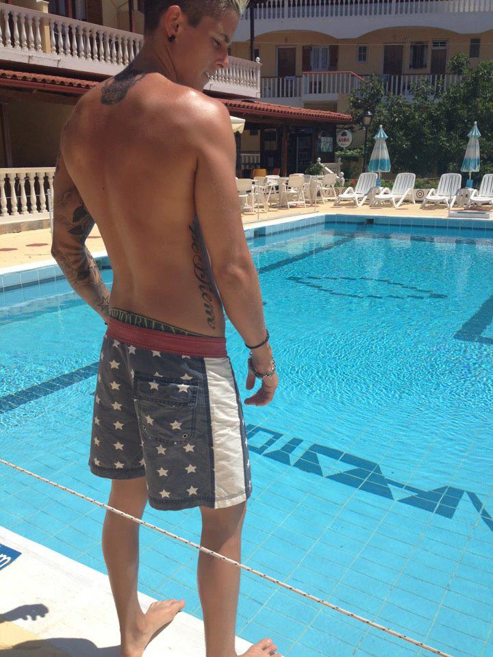 10070_10151341800240971_1693108699_n