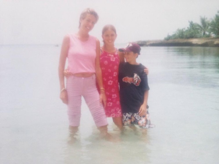 11128750_10153087338250971_898917323_n