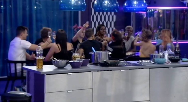 12079463_460047534198118_523214148655505354_n