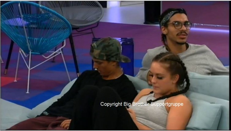 12079718_469325529908051_7013816514971543293_n