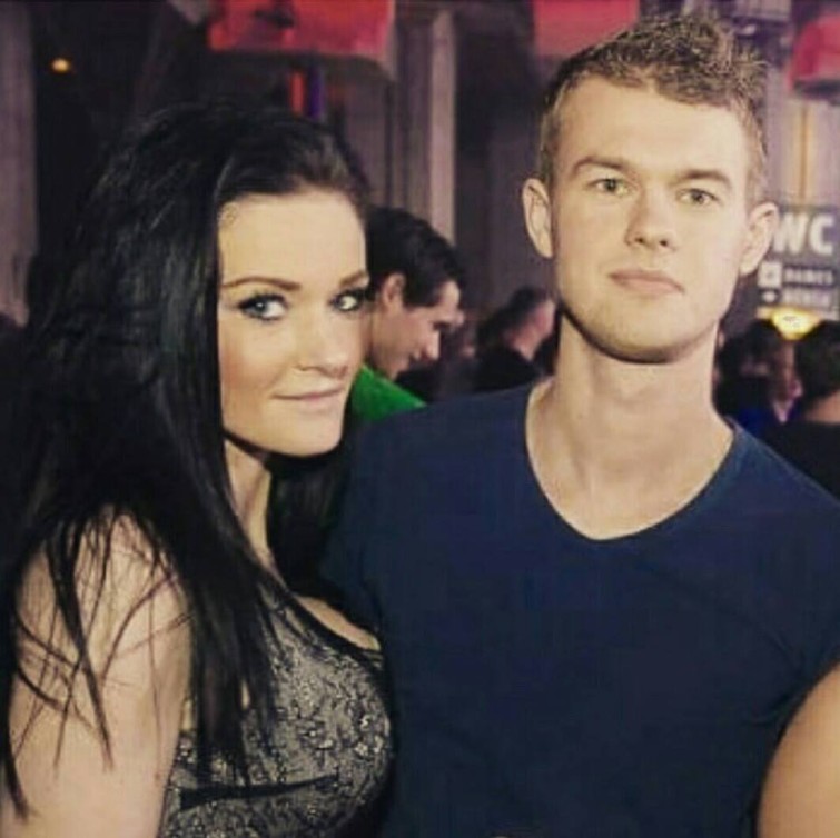 10881542_889722447734881_2217781888394642581_n(3)