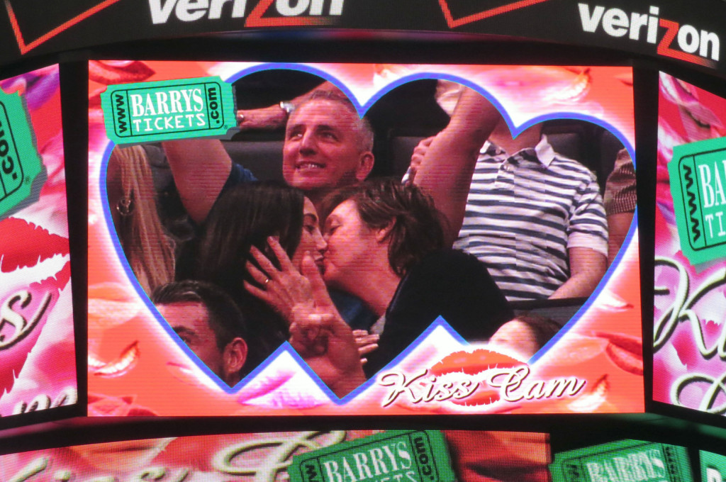 Paul McCartney & Nancy Shevell Share A Kiss At The Clippers Game