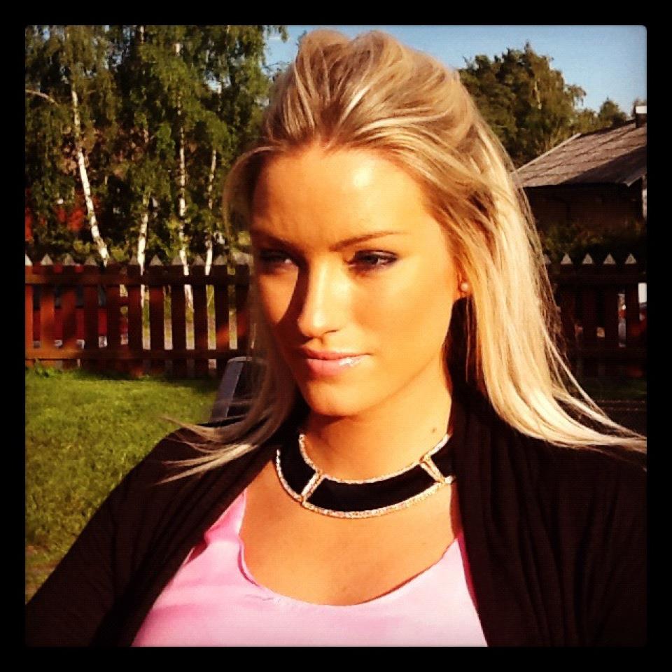 319349_10151070741140520_1717105440_n