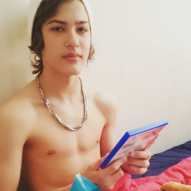 10689429_906226199400258_4902611672739432666_n