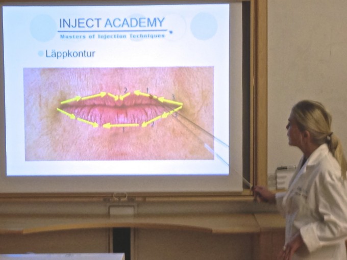 Här går vi igenom en av flera tekniker som man kan göra med en fillerbehandling. Här går vi igenom en av flera tekniker som man kan göra med en fillerbehandling.