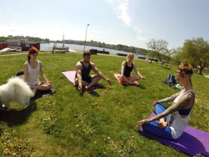 En avslutande position; padmasana.