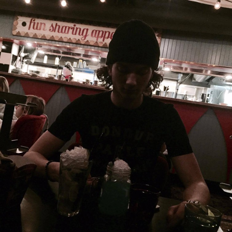 16251095_1369949093057001_419782872_o