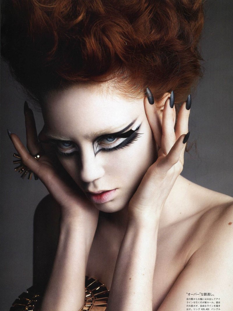 judith-bedard-by-takuya-uchiyama-for-vogue-nippon-beauty-03