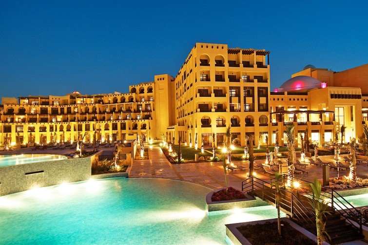 gallery_united-arab-emirates-dubai-ras-al-khaimah-hilton-ras-al-khaimah-resort-spa__0192718_1411040501